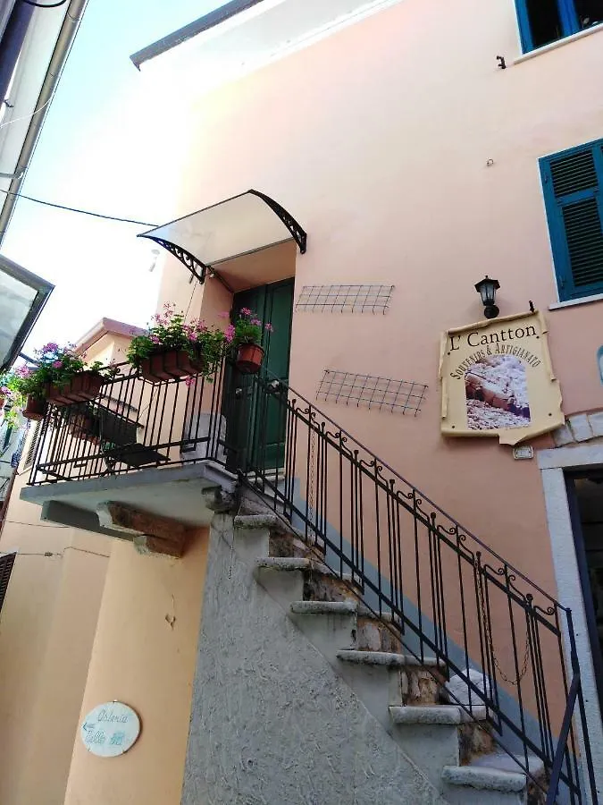 L ' Canton B & B Colonnata 0*,